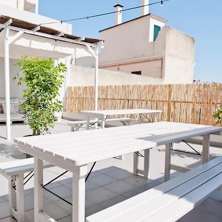 Garden Patio 1b - 1 Bdr With Terrace